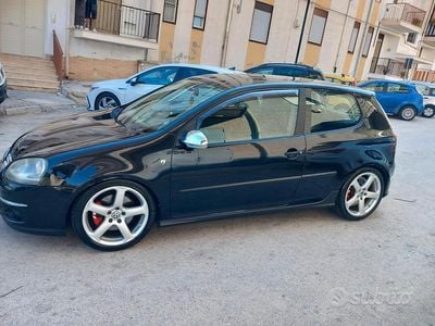 Usata VW Golf V 105 CV (77 kW) 2007 Nero Berlina