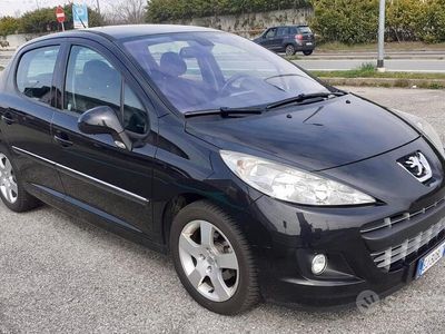 usata Peugeot 207 1.6 HDI 93CV 5 p