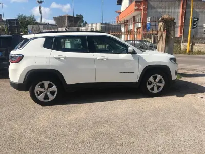 Używany Jeep Compass 120 KM (88 kW) 2020 Biały SUV