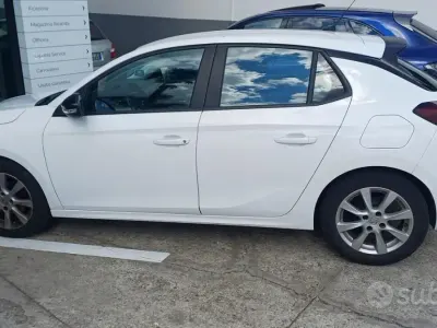 Usata Opel Corsa 75 CV (55 kW) 2023 Bianco Utilitaria