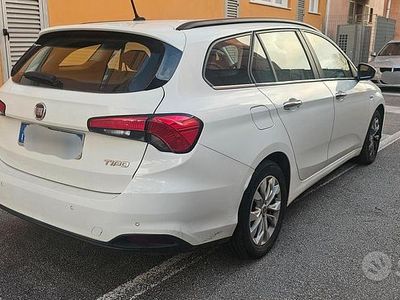 Usata Fiat Tipo Lounge 120 CV (88 kW) 2017 Bianco Station wagon