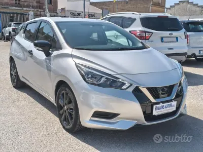 Usata Nissan Micra Acenta 101 CV (74 kW) 2020 Grigio Utilitaria