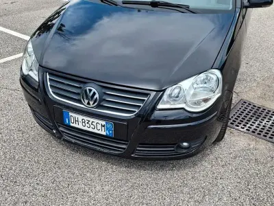 Usata VW Polo Comfortline 80 CV (58 kW) 2007 Nero Utilitaria