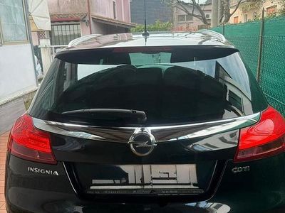 Usata Opel Insignia 2010 Nero Station wagon