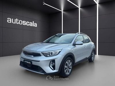 Usata Kia Stonic Style 84 CV (61 kW) 2022 Grigio SUV