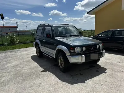 Usata Mitsubishi Pajero 100 CV (73 kW) 1992 SUV