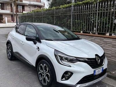 Usata Renault Captur Techno 101 CV (74 kW) 2022 SUV