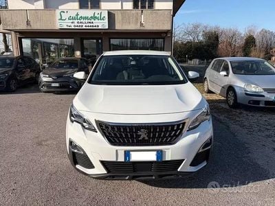 Usata Peugeot 3008 Allure 131 CV (96 kW) 2019 Bianco SUV