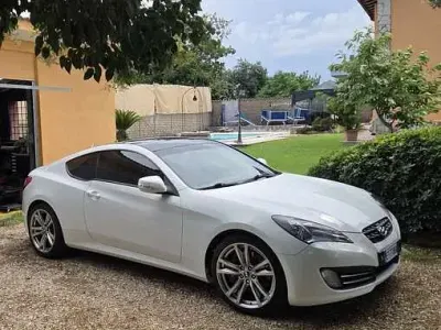 Usata Hyundai Genesis 212 CV (155 kW) 2013 Coupé