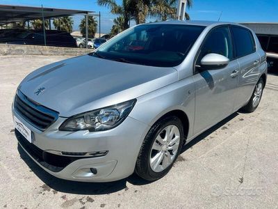 Usata Peugeot 308 Business-Line 99 CV (72 kW) 2015 Argento Berlina