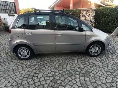 Usata Lancia Musa 77 CV (56 kW) 2009 Oro Monovolume