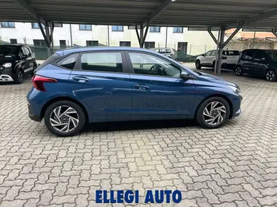 Nuova Hyundai i20 79 CV (58 kW) 2026 Vibrant blue Utilitaria
