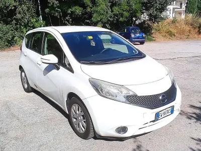 Usata Nissan Note Acenta 90 CV (66 kW) 2014 Bianco Utilitaria