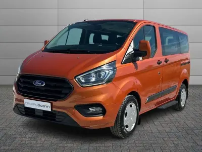 Usata Ford Transit Custom Trend 131 CV (96 kW) 2022 Graurora nuvola Station wagon