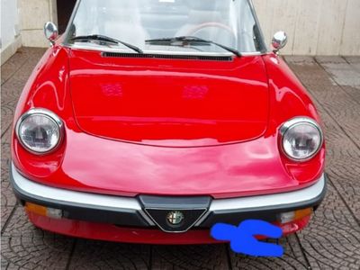 Usata Alfa Romeo Spider 104 CV (76 kW) 1983 Rosso Cabrio