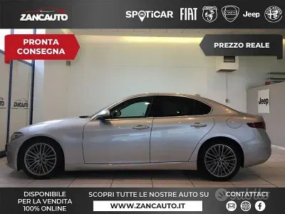 Usata Alfa Romeo Giulia Super 180 CV (132 kW) 2016 Grigio Berlina