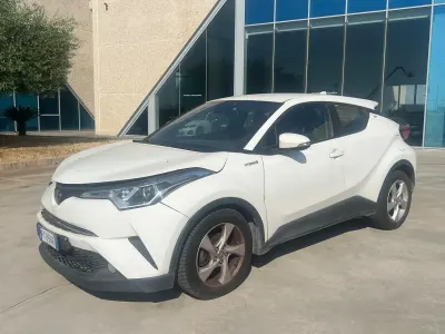 Usata Toyota C-HR