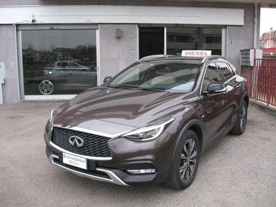 Usata Infiniti QX30 170 CV (125 kW) 2017 Marrone SUV