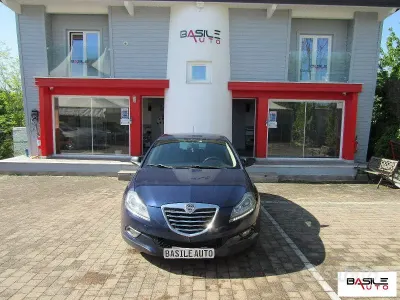 Gebraucht Lancia Delta 120 PS (88 kW) 2011 Blau Kleinwagen