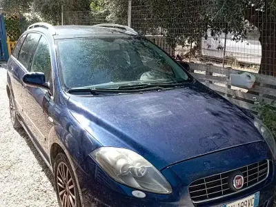 Usata Fiat Croma 150 CV (110 kW) 2008 Bluazzurro Station wagon