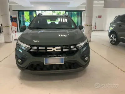 Brugt Dacia Sandero Stepway 101 HK (74 kW) 2024 Grøn Sedan