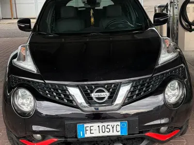 Usata Nissan Juke Tekna 110 CV (80 kW) 2016 Nero SUV