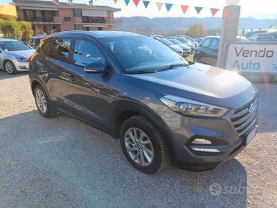 Usata Hyundai Tucson Xpossible 116 CV (85 kW) 2016 Grigio SUV