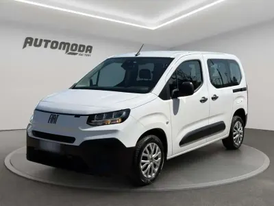 Usata Fiat Doblò 102 CV (75 kW) 2024 Bianco Monovolume
