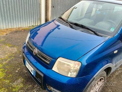 Usata Fiat Panda Climbing 77 CV (56 kW) 2009 Utilitaria