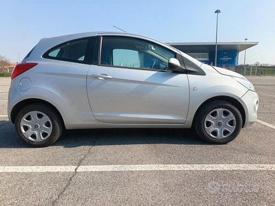 Usata Ford Ka Titanium 69 CV (50 kW) 2010 Grigio Utilitaria