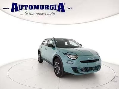 Nouvelle Fiat 600 110 ch (80 kW) 2025 Bleue SUV