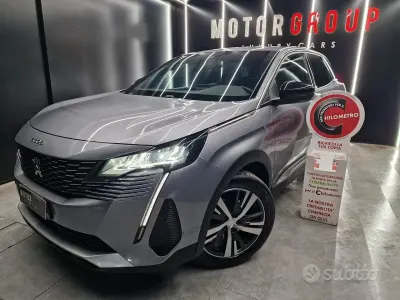 Usata Peugeot 3008 Allure 131 CV (96 kW) 2023 Grigio SUV