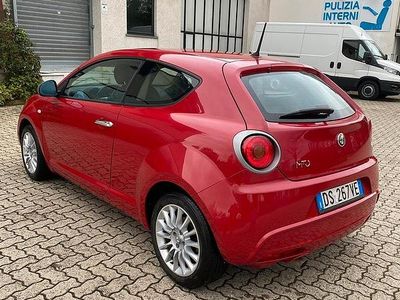 Usata Alfa Romeo MiTo 70 CV (51 kW) 2015 Rosso Utilitaria