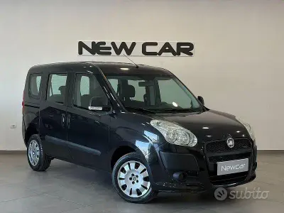 Usata Fiat Doblò Emotion 90 CV (66 kW) 2013 Nero Monovolume