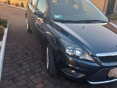 Usata Ford Focus 90 CV (66 kW) 2011 Marrone Berlina