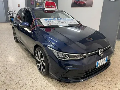 Usado VW Golf VII R-line 150 HP (110 kW) 2021 Azul Citadino