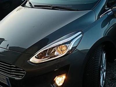 Usata Ford Fiesta Titanium 80 CV (58 kW) 2019 Grigio Utilitaria