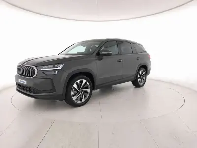 Nuova Skoda Kodiaq Style 150 CV (110 kW) 2025 Grigio graphite metallizzato SUV