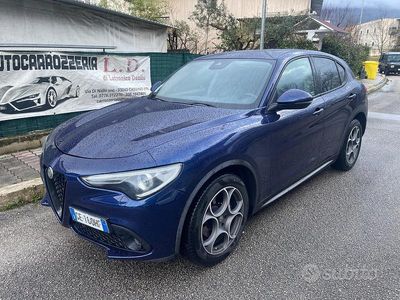Usata Alfa Romeo Stelvio Sprint 190 CV (139 kW) 2021 Blu SUV