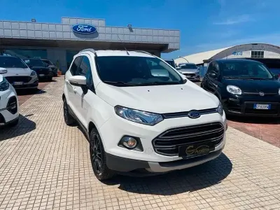 Usata Ford Ecosport Titanium S 95 CV (69 kW) 2017 Bianco SUV