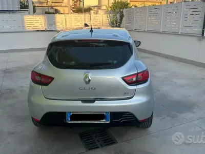 Usata Renault Clio 110 CV (80 kW) 2016 Grigio Utilitaria