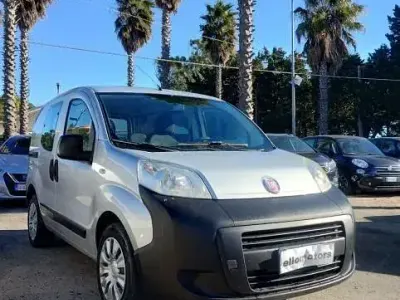 Usata Fiat Fiorino 95 CV (69 kW) 2012 Argento Monovolume