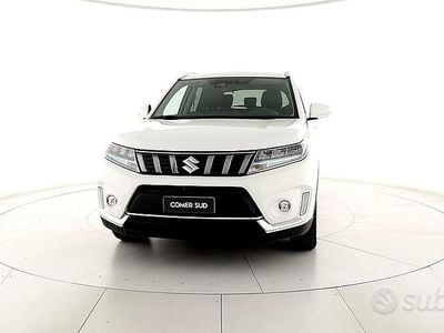 Second-hand Suzuki Vitara 116 CP (85 kW) 2022 Alb SUV