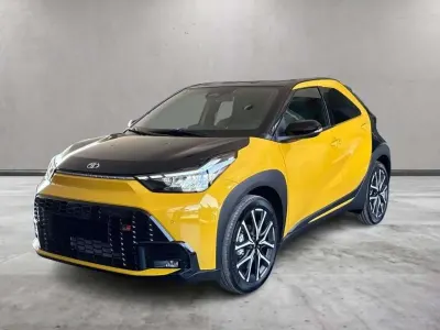 Nuova Toyota Aygo X Sport 116 CV (85 kW) 2026 Giallo SUV
