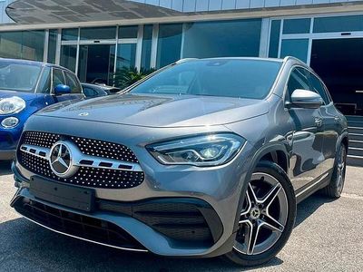 Usata Mercedes GLA200 Premium 149 CV (109 kW) 2022 Grigio SUV