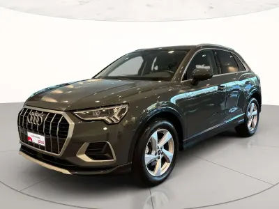 Usata Audi Q3 Advanced 150 CV (110 kW) 2025 Grigio atomico metallizzato SUV