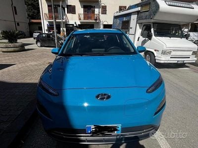 Usata Hyundai Kona 38 kW (53 CV) 2021 Blu SUV