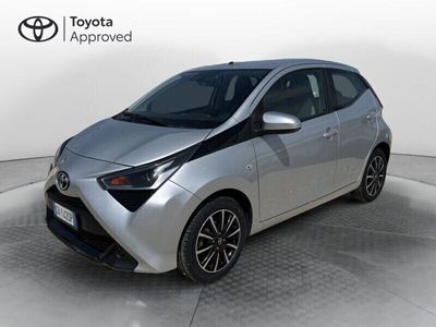 usata Toyota Aygo Connect 1.0 VVT-i 72 CV 5 porte x-play