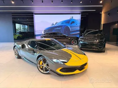 Usata Ferrari 296