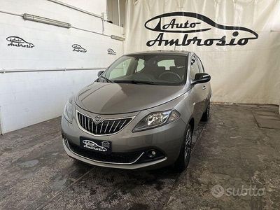 Usata Lancia Ypsilon S 69 CV (50 kW) 2024 Grigio Utilitaria